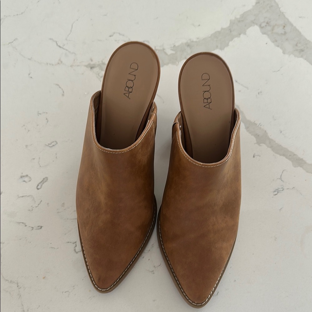 Abound Women's Brown Mules